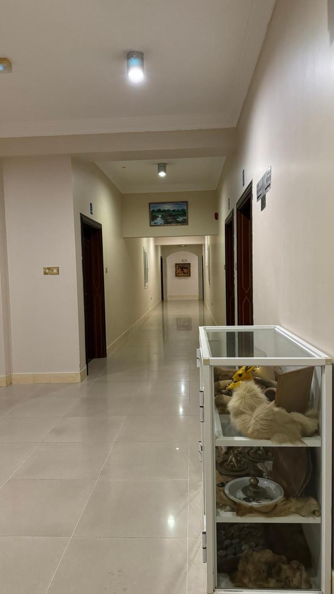 Gulf Crown Hotel Apartment Szíb Kültér fotó